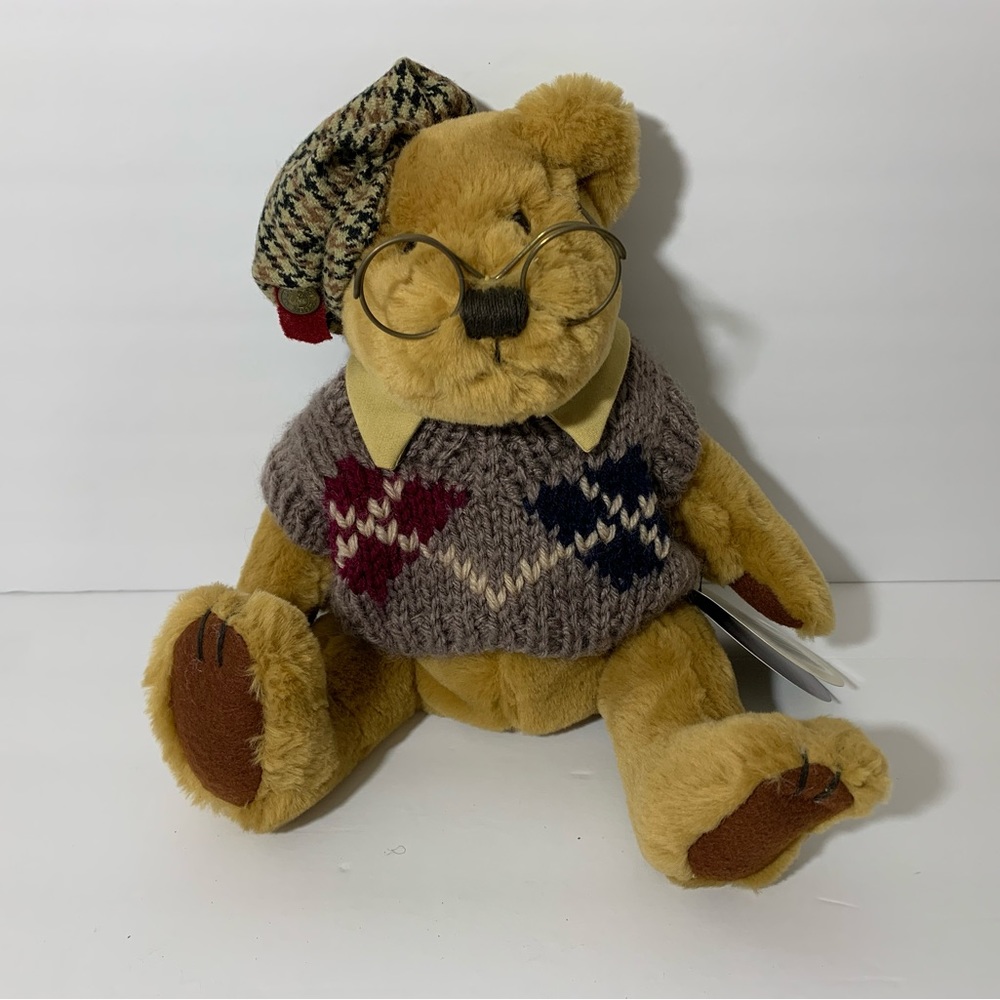 Vintage Handcrafted 1996 Brass Button “Sherwood” Bear Fully Jointed